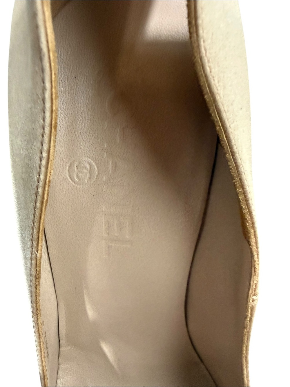 CHANEL 09A Satin Cap Toe Block Heel Pumps Nude Black CC Logo Size 39C - Picture 4 of 13